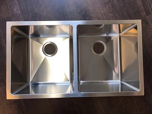 DOUBLE BOWL UNDERMOUNT SINK